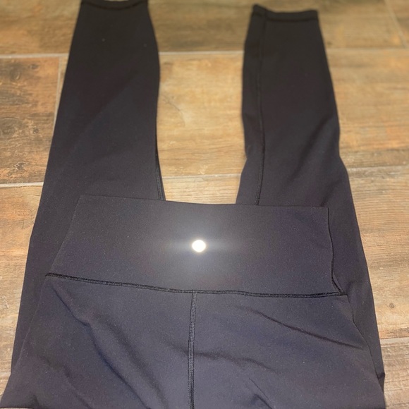 lululemon athletica, Align leggings, size 6 - Picture 4 of 5